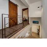 فيلة Miro كاستيلاّماري ديل غو