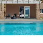 Miro * كاستيلاّماري ديل غو